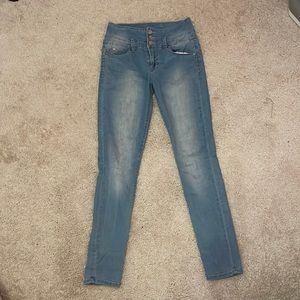 YMI “Wanna Betta Butt?” junior’s skinny jeans